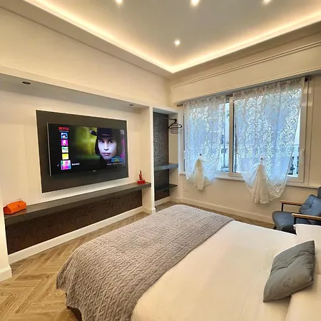 Toledo106 Luxury - Lovely Apartman Nápoly